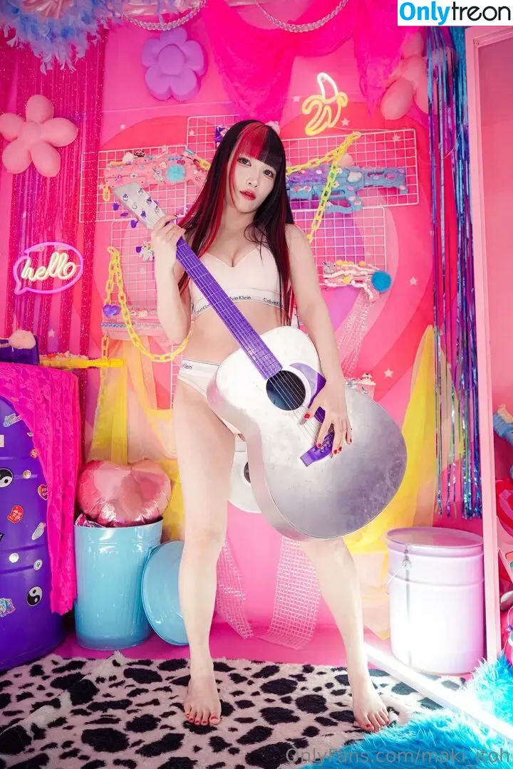 Maki Itoh nude photo #0743 (maki_itoh / makifuckingitoh)