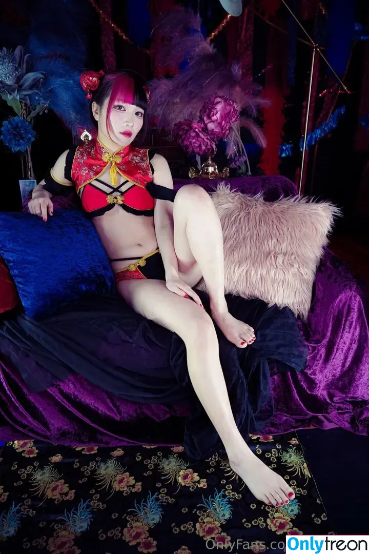 Maki Itoh nude photo #0769 (maki_itoh / makifuckingitoh)