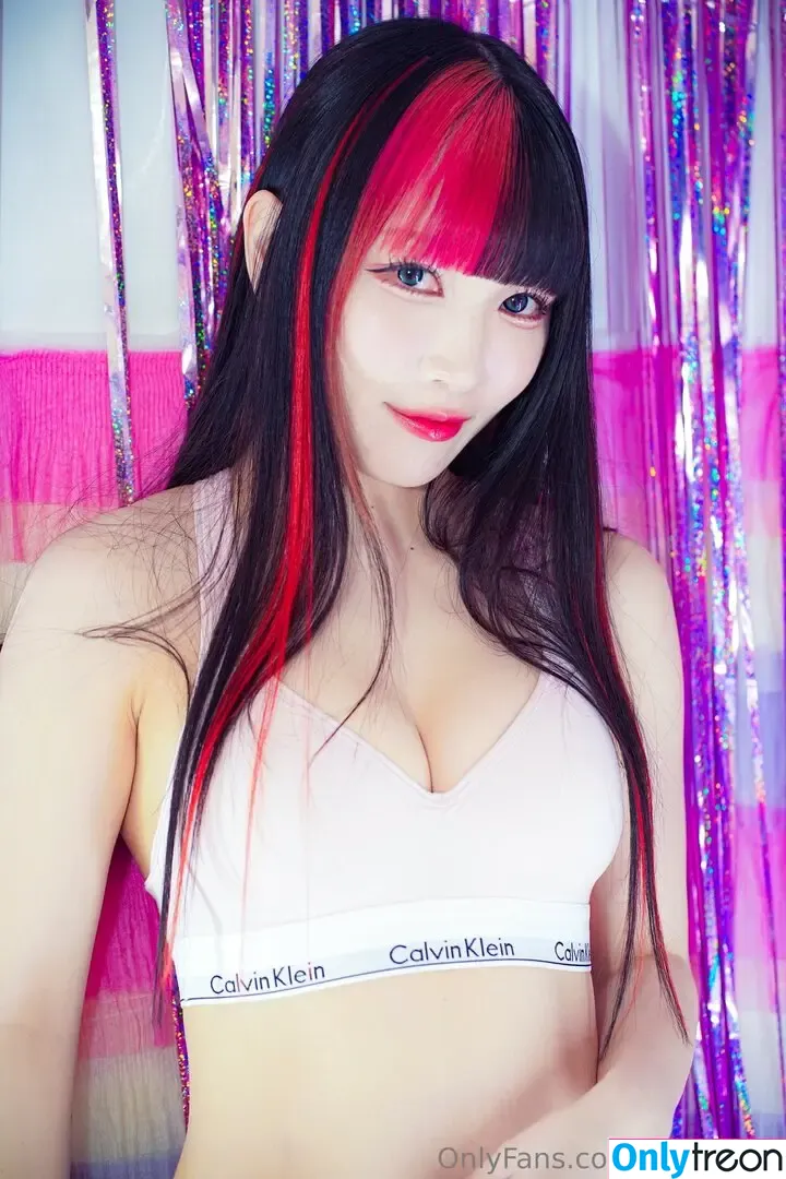Maki Itoh nude photo #0783 (maki_itoh / makifuckingitoh)