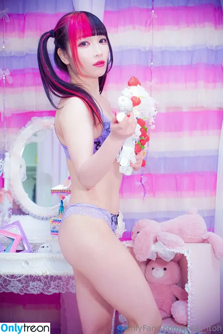 Maki Itoh nude photo #0826 (maki_itoh / makifuckingitoh)