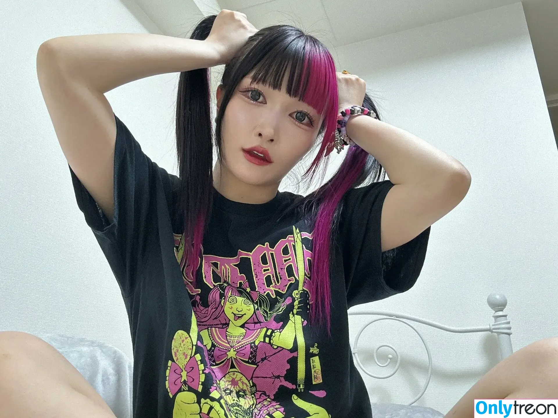Maki Itoh nude photo #0854 (maki_itoh / makifuckingitoh)
