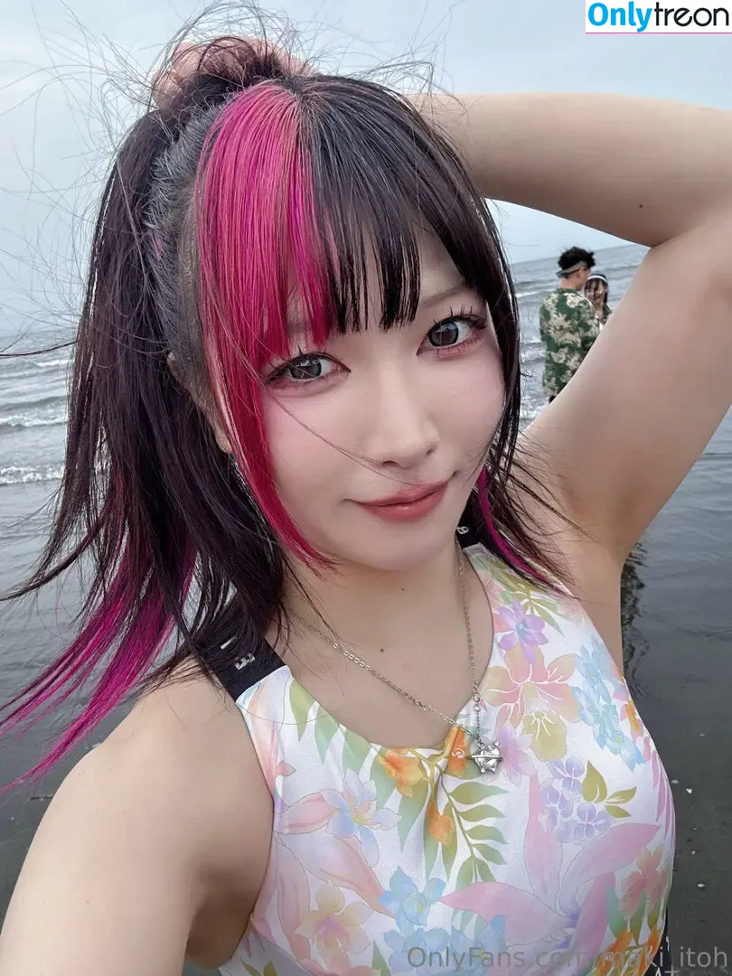 Maki Itoh nude photo #0905 (maki_itoh / makifuckingitoh)