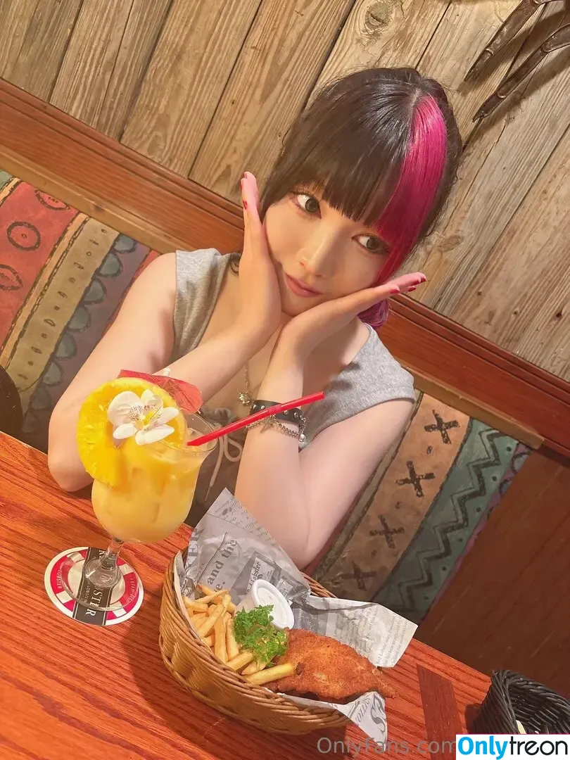 Maki Itoh nude photo #0914 (maki_itoh / makifuckingitoh)