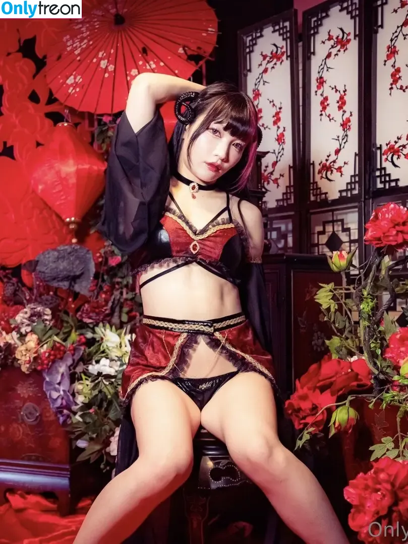 Maki Itoh nude photo #0965 (maki_itoh / makifuckingitoh)