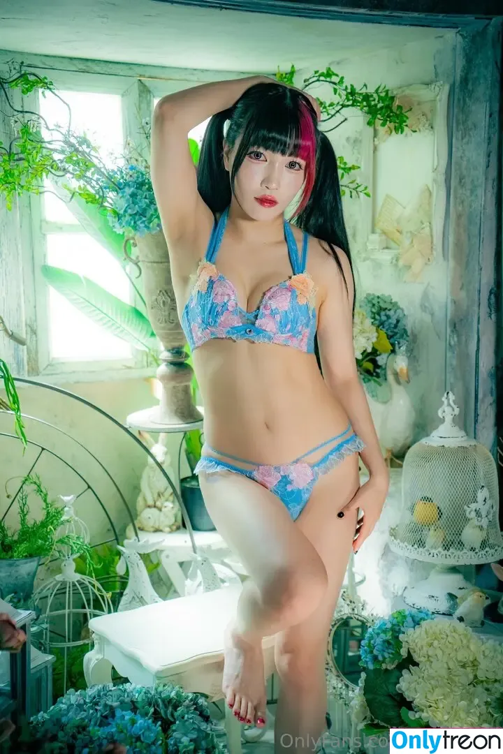 Maki Itoh nude photo #0983 (maki_itoh / makifuckingitoh)