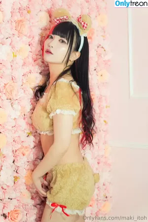 Maki Itoh / maki_itoh / makifuckingitoh nude photo #1384