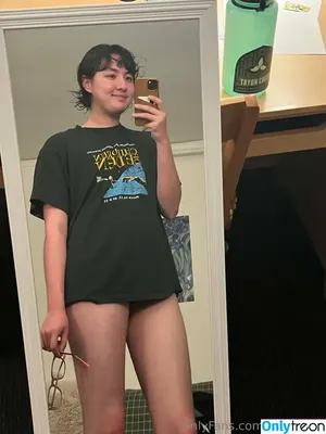 makisbed / dirtygothboi nude photo #0016