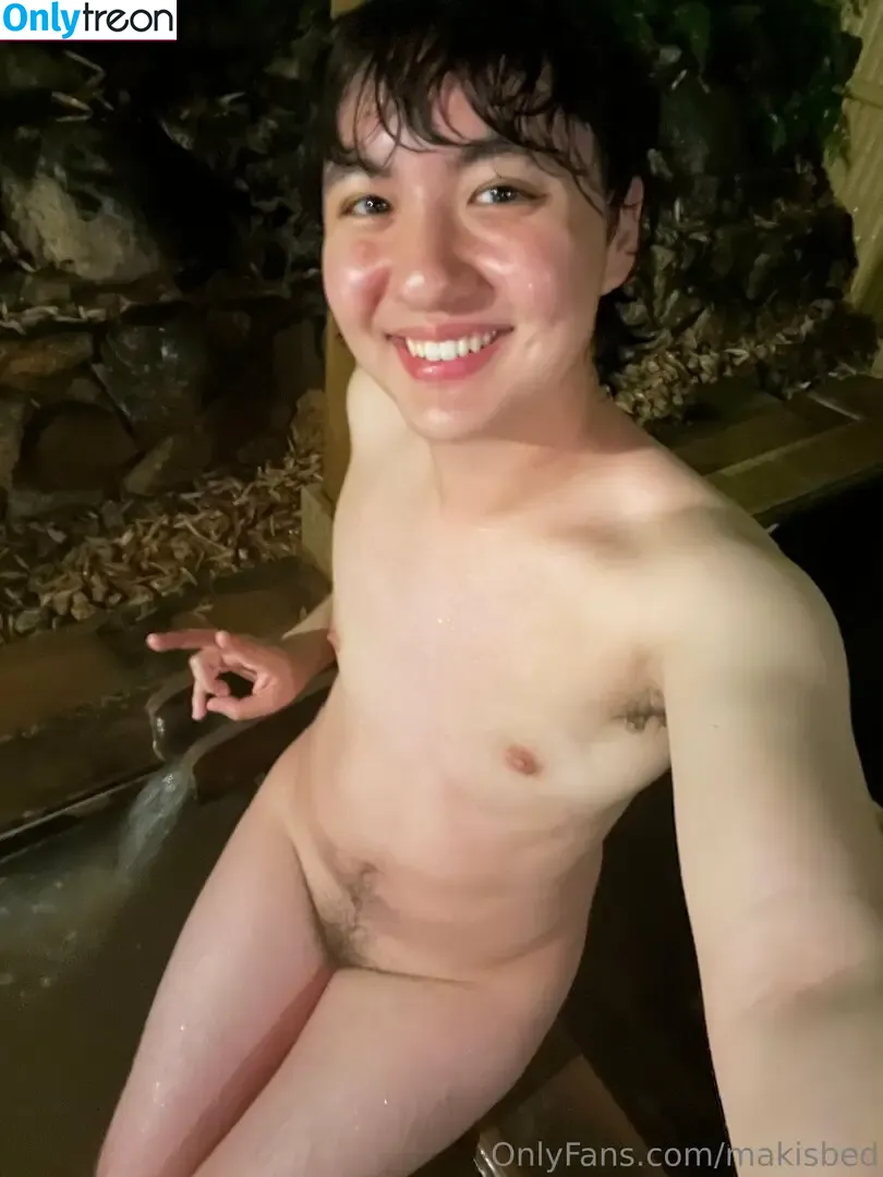 makisbed nude photo #0040 (dirtygothboi)