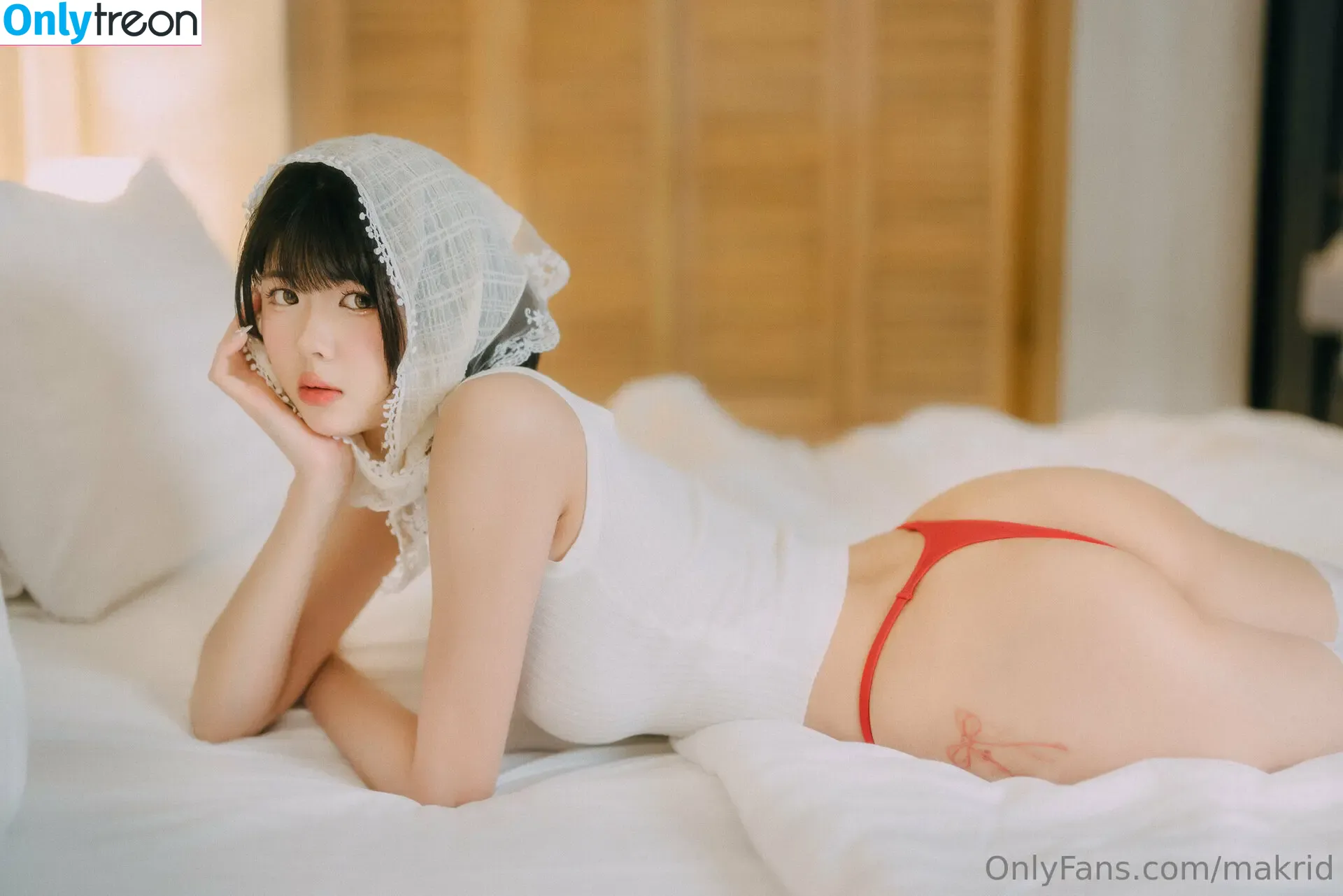 makrid nude photo #0029 (makridx)