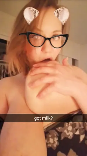 Mal Malloy / MalMalloy / itsamemalmalloy nude photo #0477