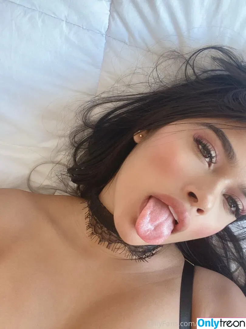 mala_morena nude photo #0015 (mala_morena)