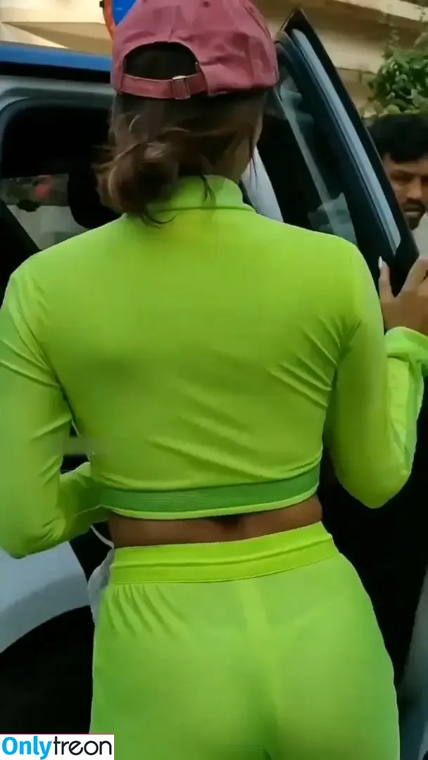 Malaika Arora nude photo #0126 (malaikaaroraofficial)