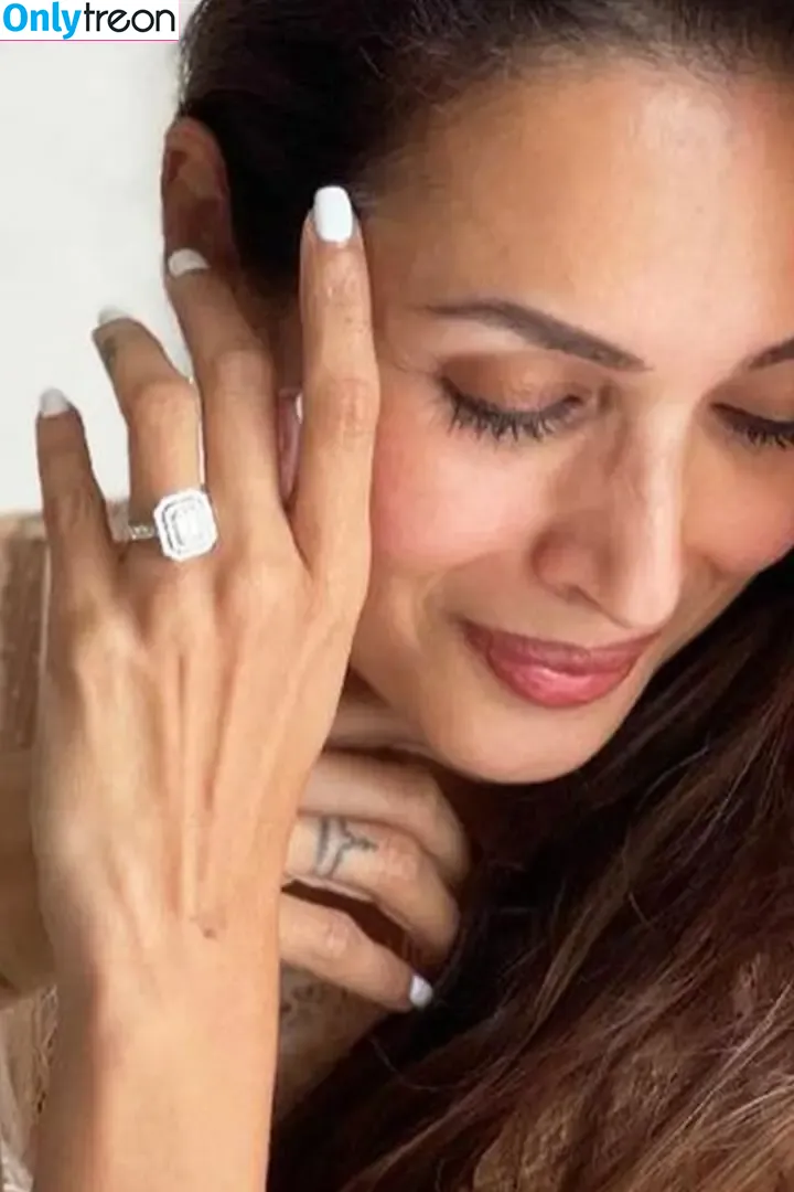 Malaika Arora nude photo #0168 (malaikaaroraofficial)