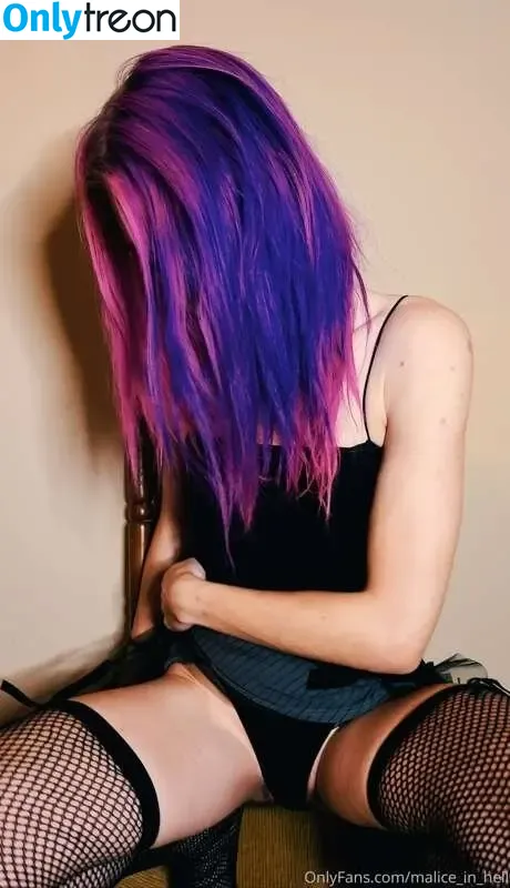malice_in_w0nderland nude photo #0004 (MaliceInHell / malice__in__w0nderland / malice_in_hell)