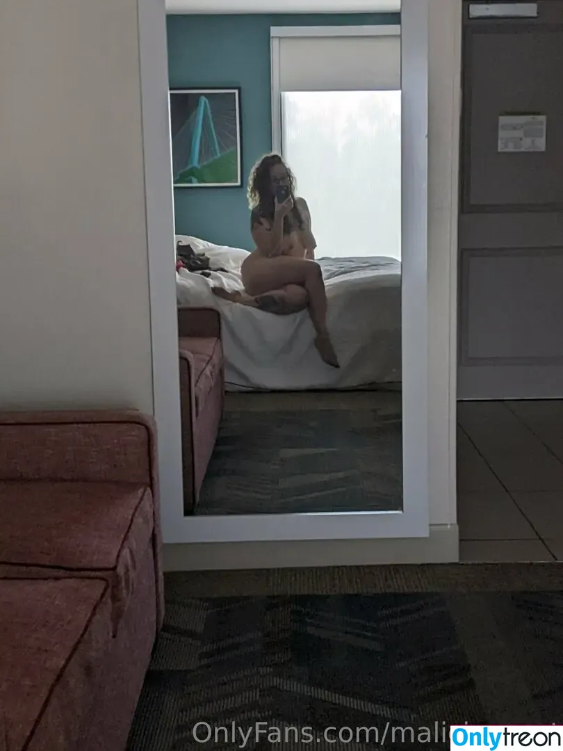 maliciousext nude photo #0030 (allieisagawdess)