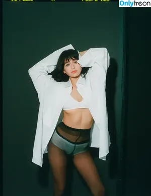 Malina Weissman / malinaweissman nude photo #0352