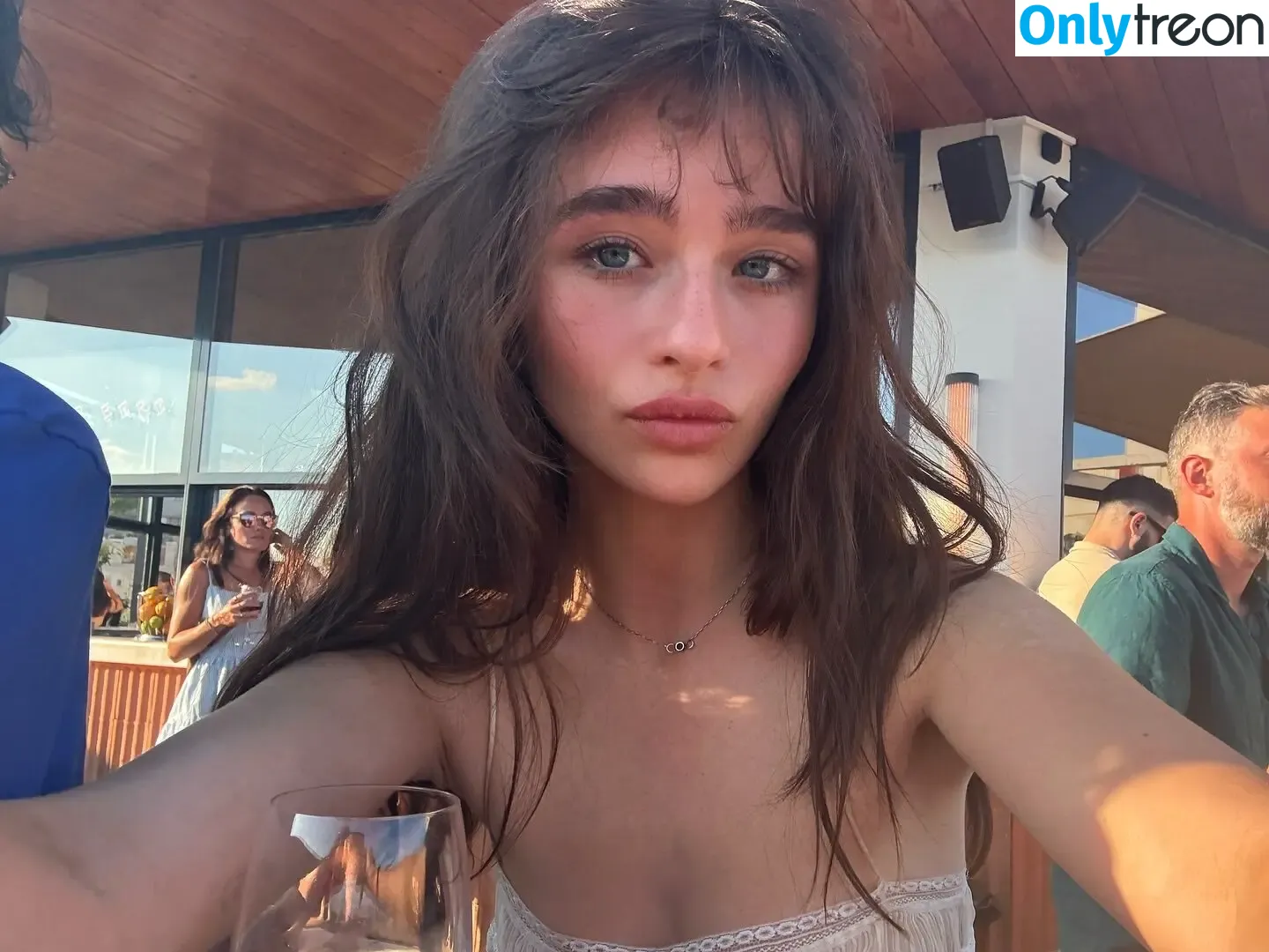 Malina Weissman nude photo #0373 (malinaweissman)