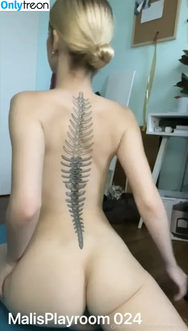 Malisplayroom nude photo #0249 (mali.adeem)