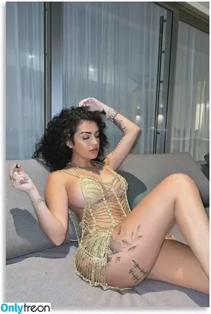  nude photo #0001
