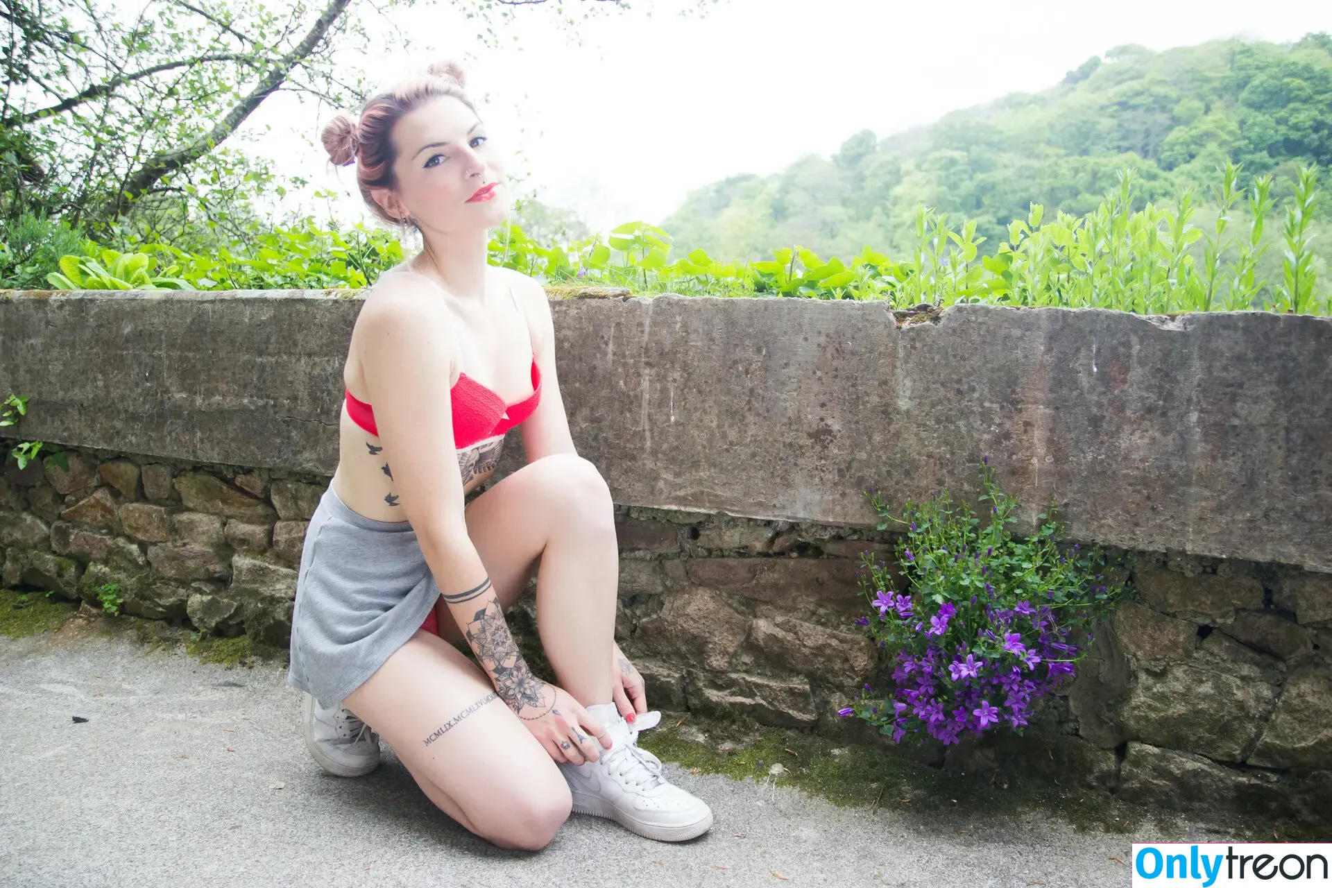 mandeelou nude photo #0259 (mandeelousg)