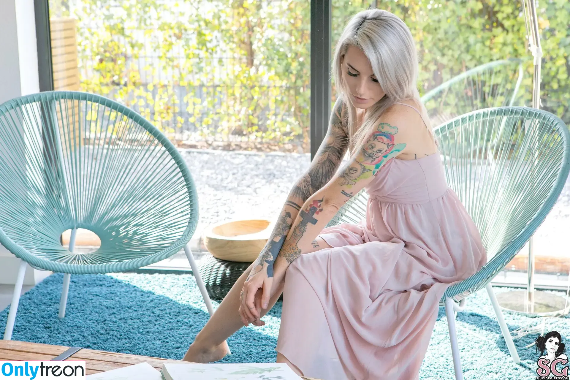 mandeelou nude photo #0631 (mandeelousg)