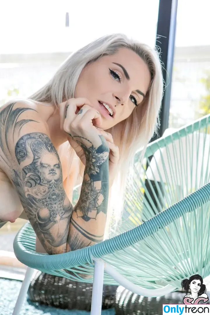 mandeelou nude photo #0635 (mandeelousg)