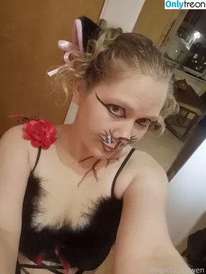  nude photo #0009