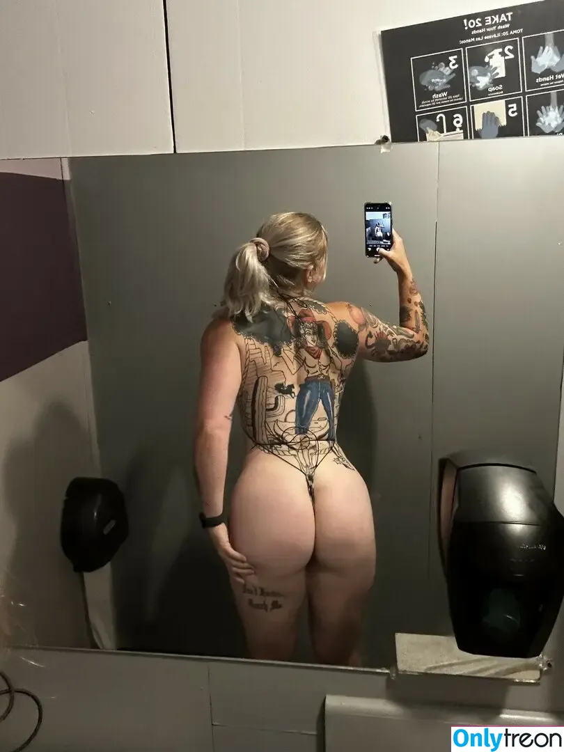marceline_vox nude photo #0131 (MarcelineVox / satanscowgirl / satanscowgirl (Marci)