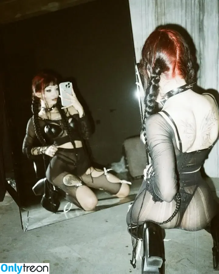 Marcellean nude photo #0026 (bogemaa_ / gothdessss)