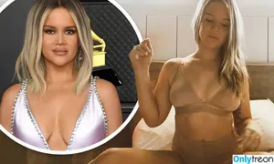Maren Morris / marenmorris nude photo #0079