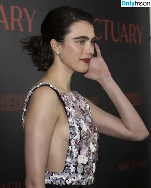 Margaret Qualley / margaretqualley nude photo #0360
