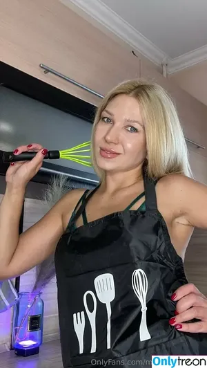 margaret_roastt nude photo #0001
