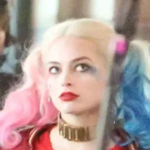Margot Robbie / margotrobbieofficial nude photo #0026