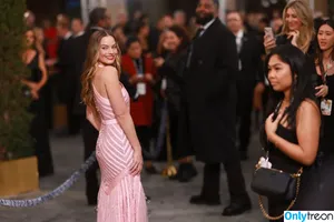 Margot Robbie / margotrobbieofficial nude photo #0524
