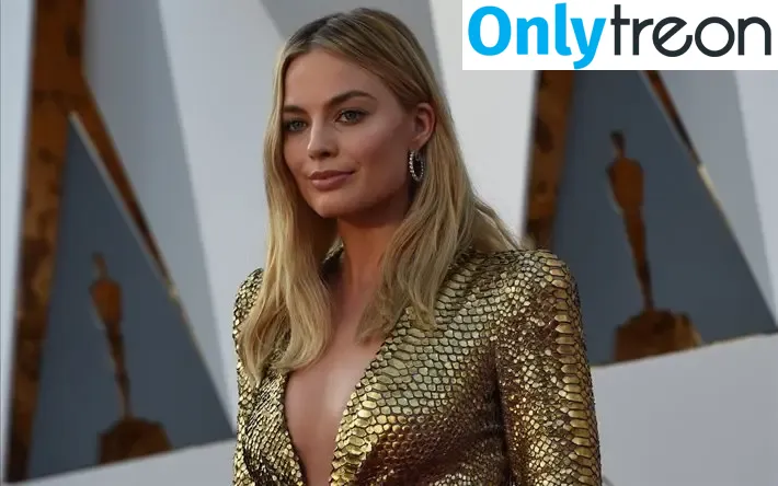 Margot Robbie nude photo #0064 (margotrobbieofficial)