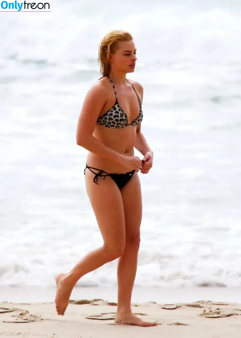 Margot Robbie nude photo #0141 (margotrobbieofficial)