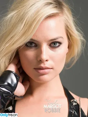 Margot Robbie / margotrobbieofficial nude photo #2346