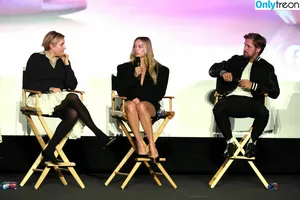 Margot Robbie / margotrobbieofficial nude photo #2832