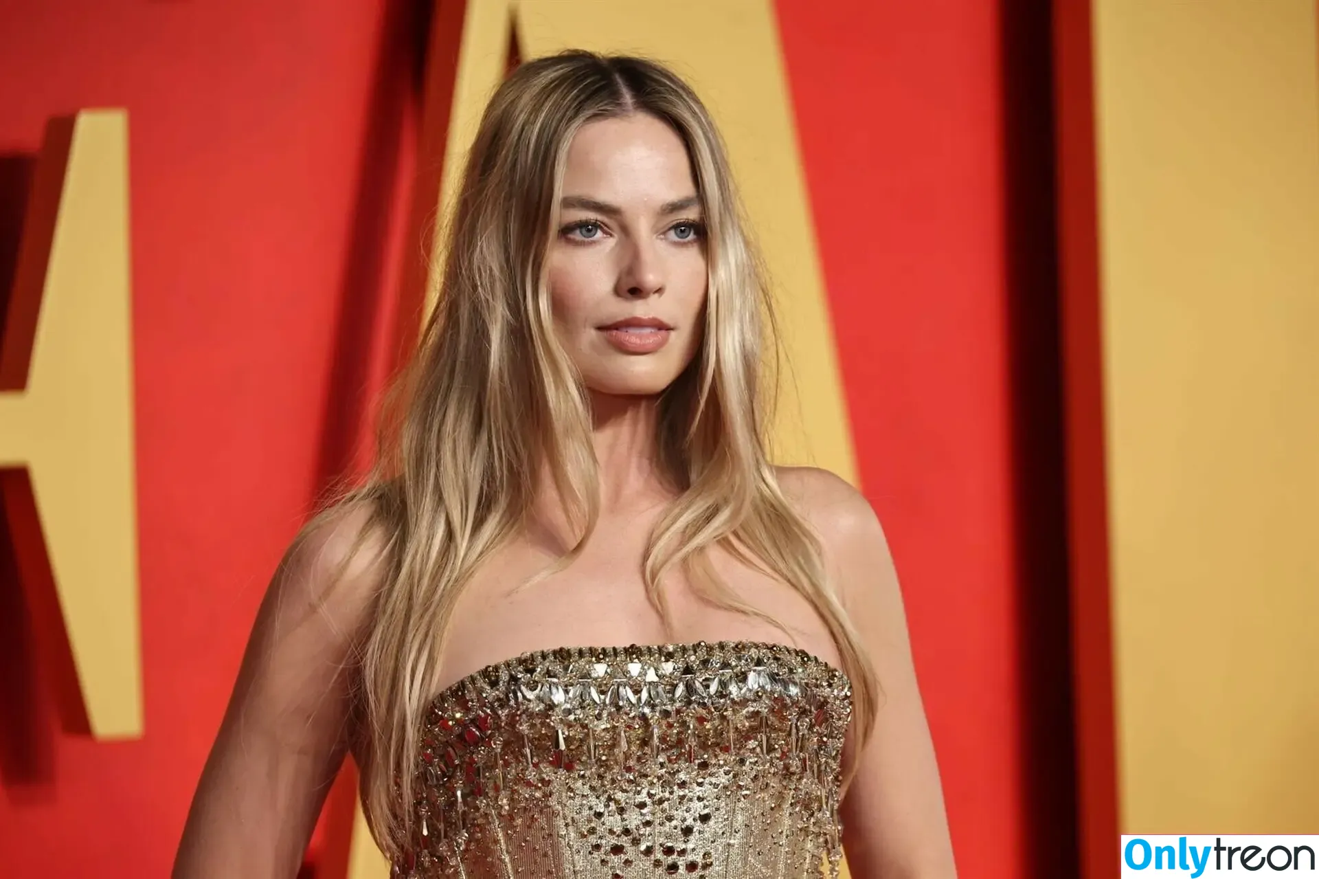 Margot Robbie nude photo #2116 (margotrobbieofficial)