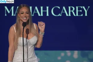 Mariah Carey / mariahcarey nude photo #0088