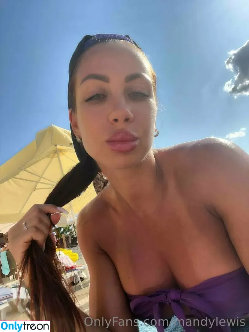 mariana_d nude photo #0009 (dailghil)