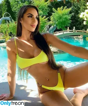 Marie Gabrielle R / mariegabrielle.r nude photo #0024
