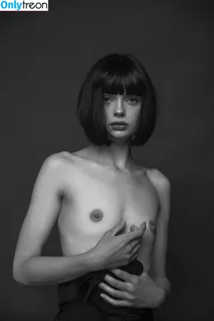 Marie Grippon / join / mariegrippon nude photo #0200