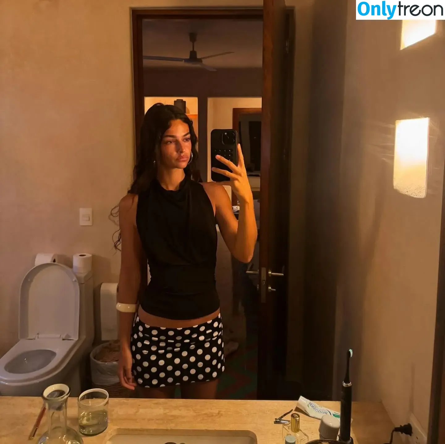 Marie Teissonniere nude photo #0058 (marie_teissonniere)