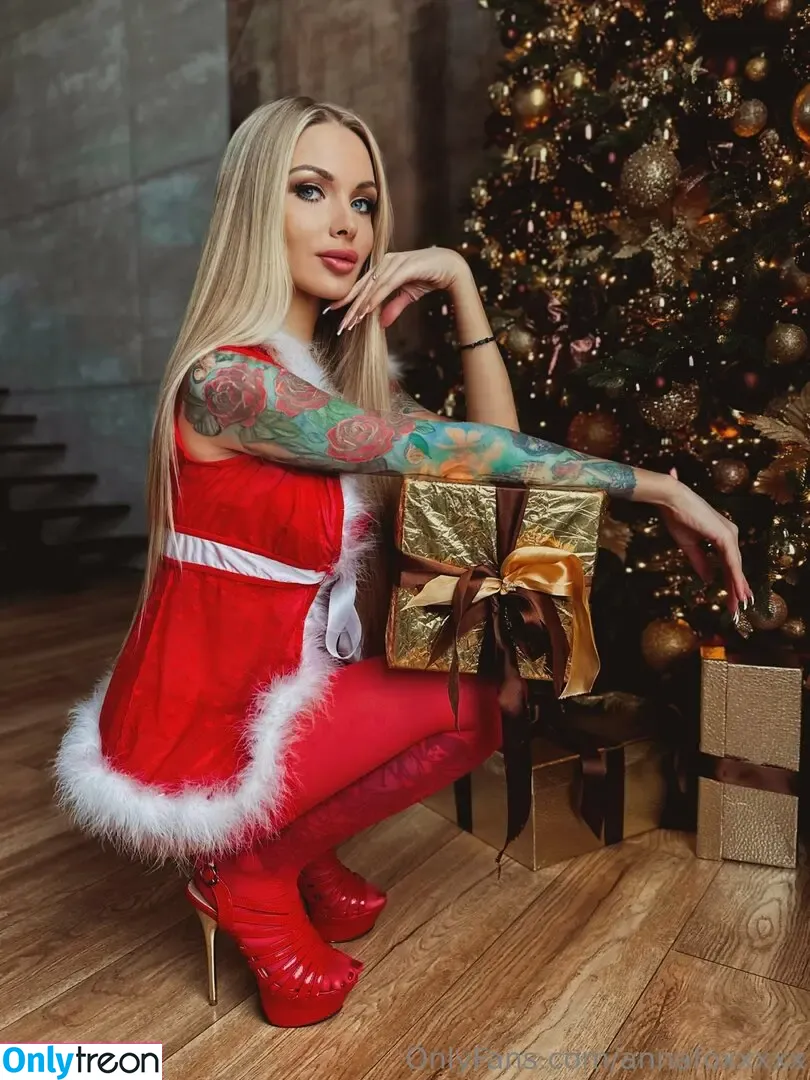 MarieDevis nude photo #0040 (MarieDevisLive / _marie_devis_ / annafoxxxxx)