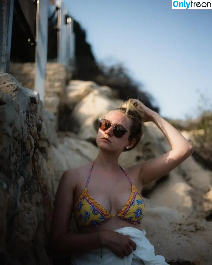 Mariehackelberg nude photo #0001 (Mariehackelberg)