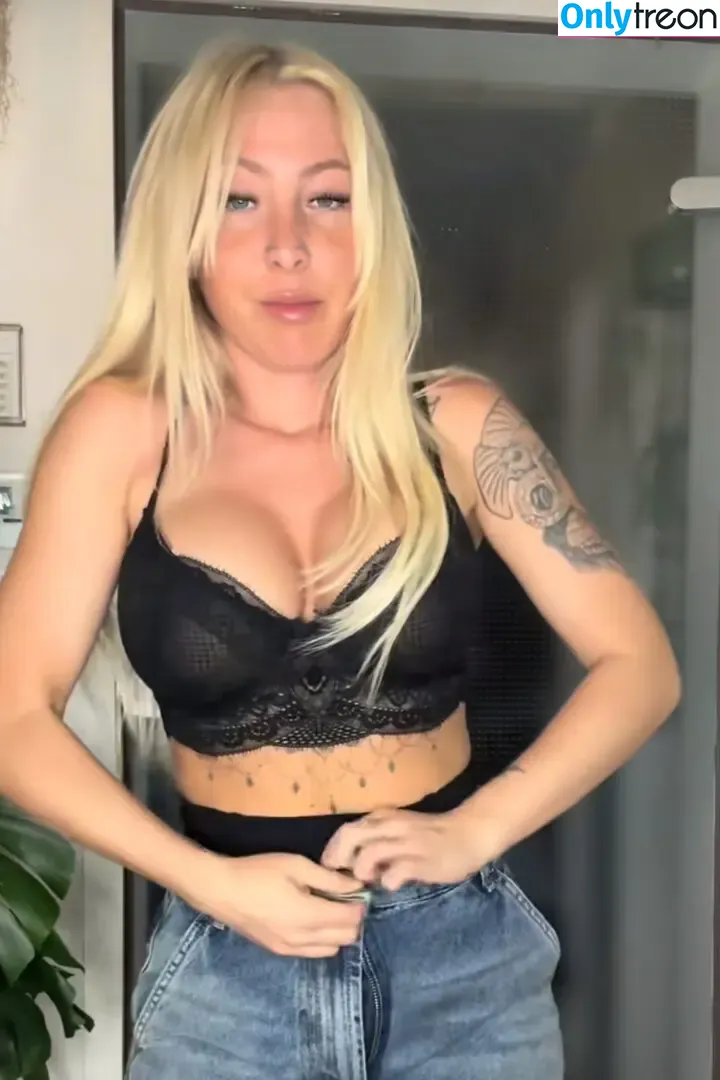 mariela_ella nude photo #0127 (mariela_ella)