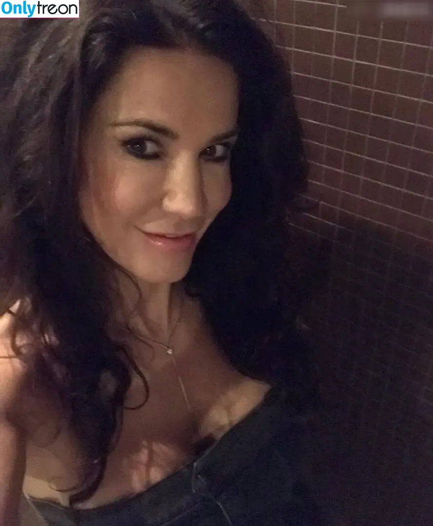 Mariella Ahrens nude photo #0171 (mariellaahrens)