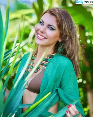 Mariia Melymuka / mariaa_fly_high nude photo #0007