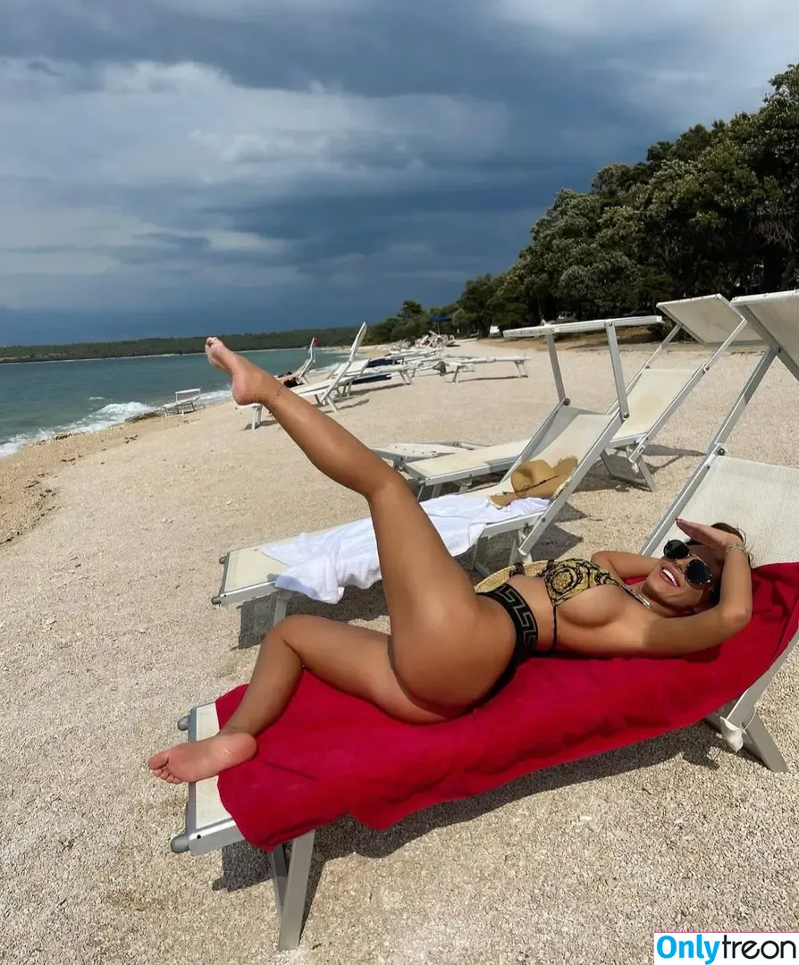 Marija Meglaj nude photo #0337 (marija_meglaj / marijameglaj)